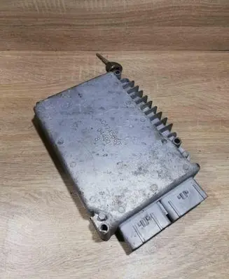 Chrysler Sebring (ST-22 - JR) Engine control unit/module ECU 04745860 64490