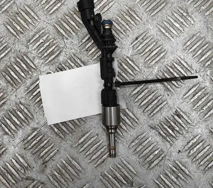 Jaguar XF X250 Fuel injector 0261500043 8W939F593AC