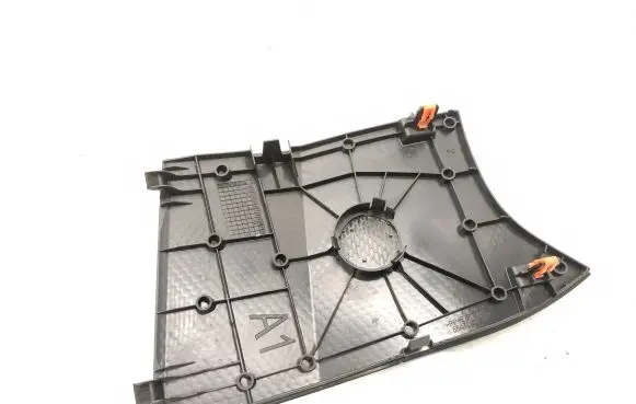 Side speaker trim/cover