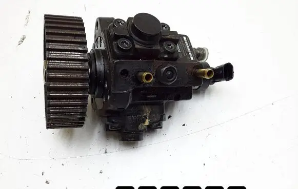 Suzuki SX4 Fuel injection high pressure pump 0055206679 04455010156