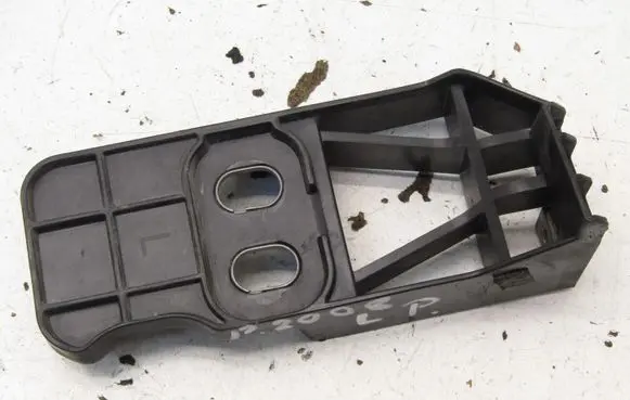 Peugeot 2008 II Front bumper mounting bracket 9828142480