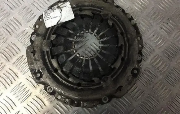 Renault Scenic II - Grand scenic II Pressure plate 8200344394