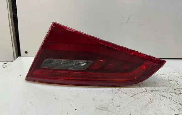 Audi A3 S3 8V Tailgate rear/tail lights 8V4945094A 00081110202504