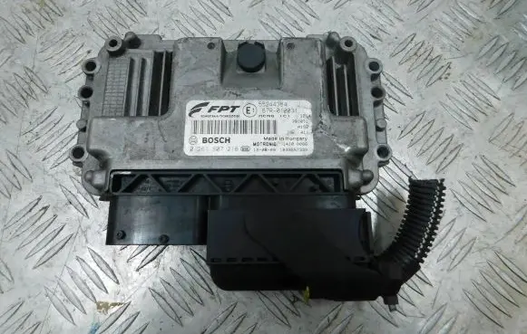 Fiat Bravo Engine control unit/module 55244384 67R010031
