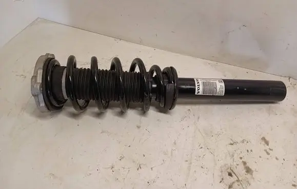 Volvo XC60 Front shock absorber/damper P32213633 32213633