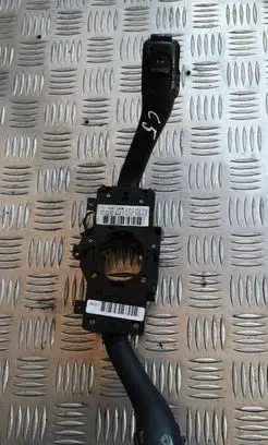 Audi A6 S6 C5 4B Indicator stalk 8l0953513h