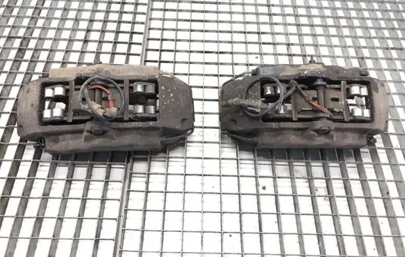 Audi Q7 4L Front brake caliper 18ZR18ZL