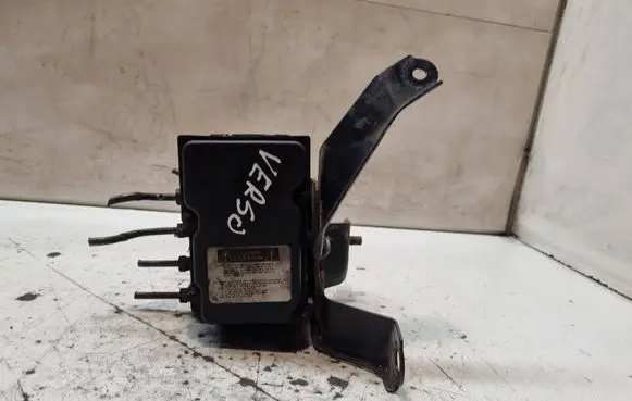 Toyota Corolla Verso AR10 ABS Pump 0265231484