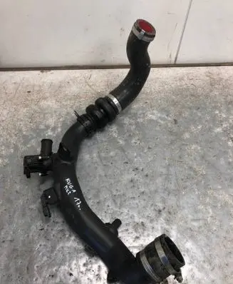 Ford Kuga II Intercooler hose/pipe CJ5G9U465BA