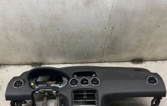Peugeot 308 Dashboard