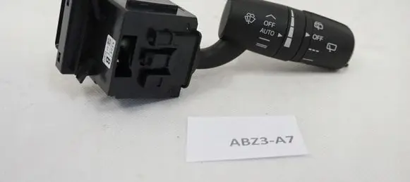Mazda 6 Fog light switch 17J671