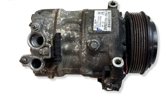 Land Rover Range Rover L405 Air conditioning (A/C) compressor (pump) 002175033B4 CPLA19D629BC