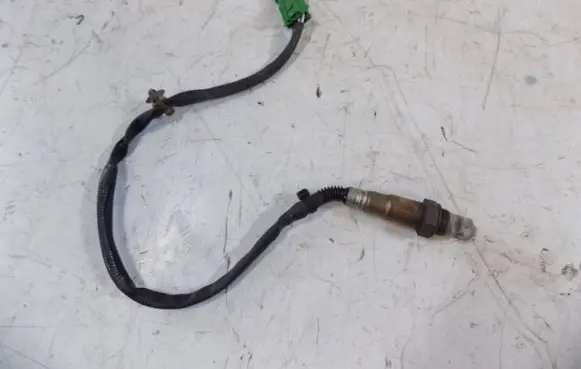 Peugeot RCZ Lambda probe sensor 9665104080 0258010081