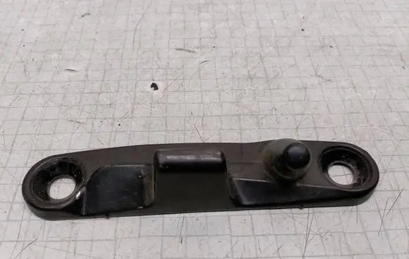 Volkswagen Transporter - Caravelle T5 Sliding door lock loop/hook striker 7H0843841B