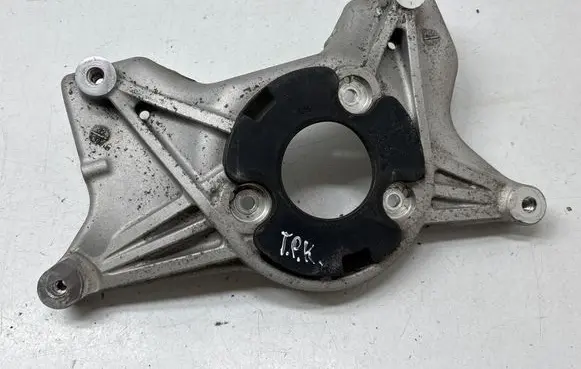 Tesla Model 3 Coil spring mount 104403200C 104437100D 22158000457