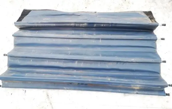 Volkswagen PASSAT B4 Parcel shelf