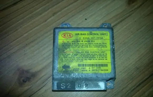 KIA Shuma Airbag control unit/module 0k2aa677f0a