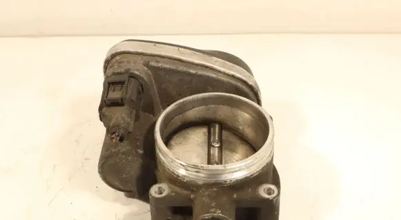 BMW 3 E90 E91 Throttle body valve 143958006