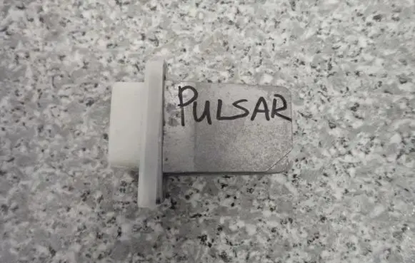 Nissan Pulsar Heater blower motor/fan resistor