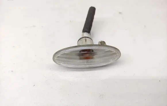 Nissan X-Trail T31 Front fender indicator light