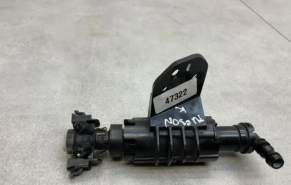 Hyundai Tucson TL Headlight washer spray nozzle D798602590