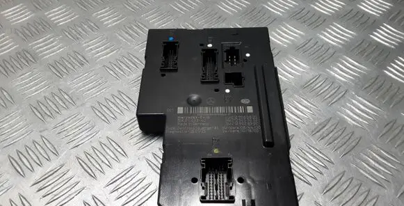 Mercedes-Benz E W212 SAM control unit 2129060805 2125453032 5DK01102340