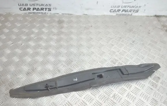 Fender end trim