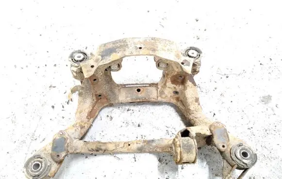 BMW X3 E83 Rear axle beam 