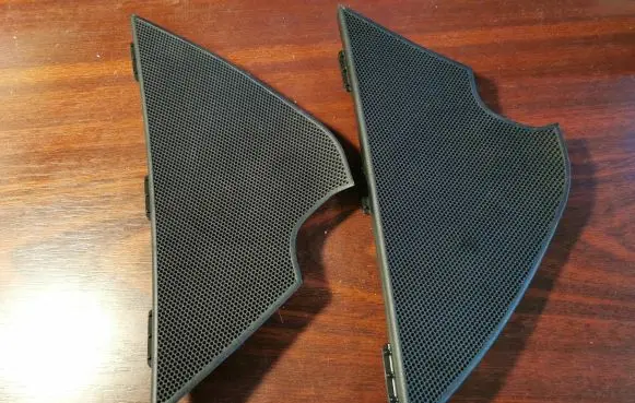 Audi e-tron Front door speaker cover trim 4KE035424A