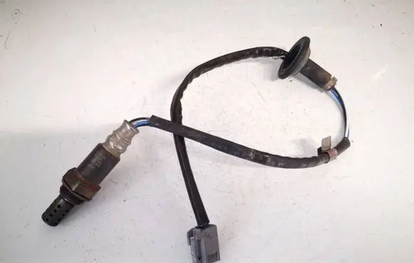 Toyota Corolla E120 E130 Lambda probe sensor 8946502190 89465-02190
