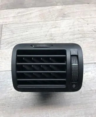 Volkswagen PASSAT B5.5 Dashboard side air vent grill/cover trim 3B0819704D