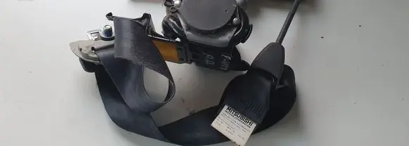 Peugeot 4007 Front seatbelt