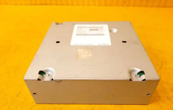 Tesla Model S Other control units/modules 105260900A