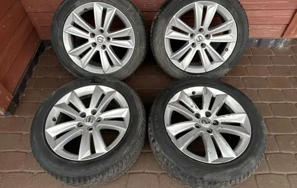Volvo V60 R17 alloy rim 