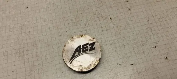 Volkswagen Golf V Original wheel cap YS1035N015 57MM AEZ