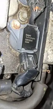 Toyota Corolla E120 E130 High voltage ignition coil GN10314