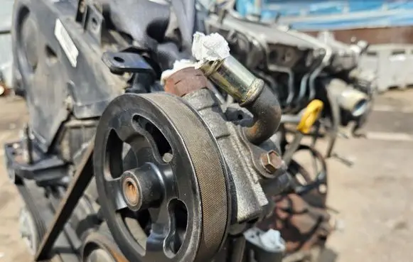 Toyota Avensis T250 Power steering pump