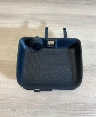 Toyota RAV 4 (XA50) Armrest 5881342040