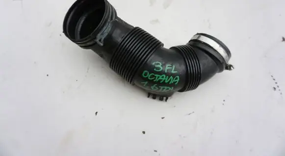 Skoda Octavia Mk3 (5E) Air intake hose/pipe PRZEWDRURA