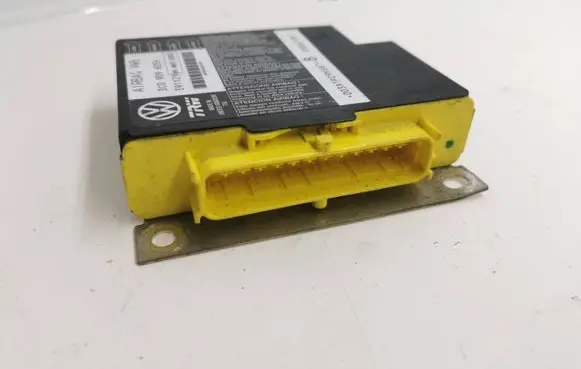 Volkswagen PASSAT B6 Engine control unit/module 3C0909605H 391129 09H027S2521
