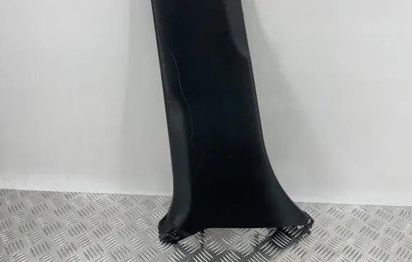 Mercedes-Benz GLE (W166 - C292) (B) pillar trim (bottom) A1666900025 18567321 WPT50888