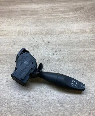 Ford Focus Wiper control stalk 