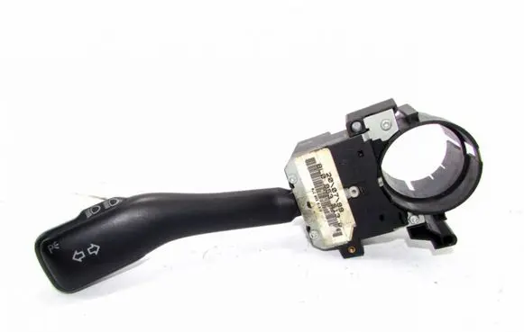 Volkswagen Golf IV Light switch 8L0953513G