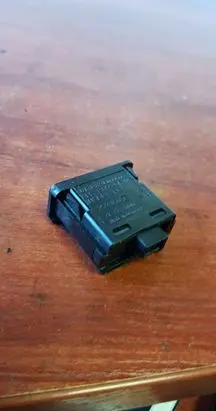 BMW 5 E39 Headlight level height control switch 8360460