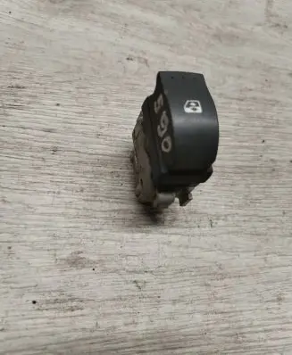 Renault Laguna II Electric window control switch 28082