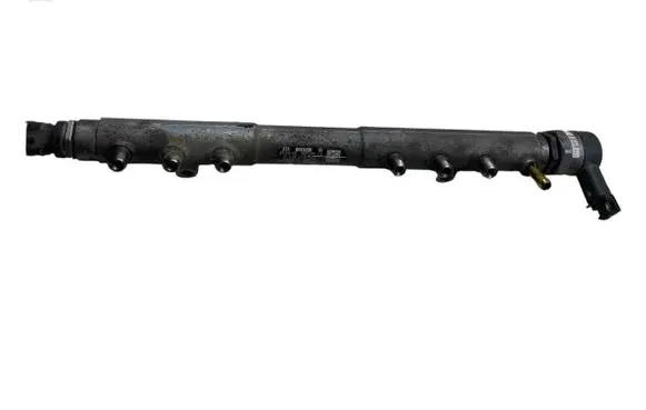 Volvo XC70 Fuel main line pipe 30777554 0445215023 0281002712