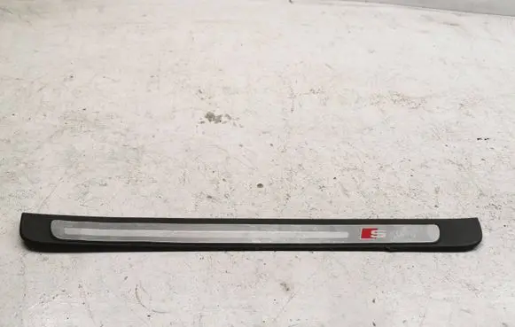 Audi A4 S4 B8 8K Front sill trim cover 8k0853373