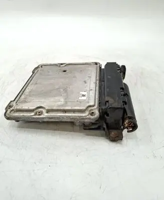 Volkswagen PASSAT CC Engine control unit/module 06J906026BN 06J906026D 0261S04322