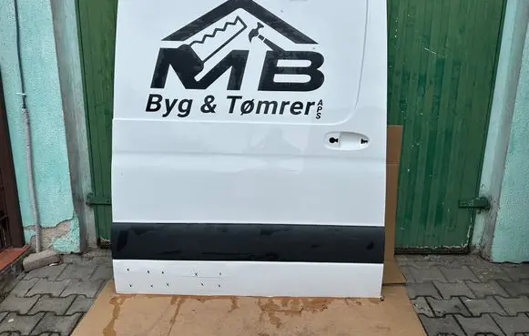 Mercedes-Benz Sprinter W907 W910 Side sliding door A9107322500