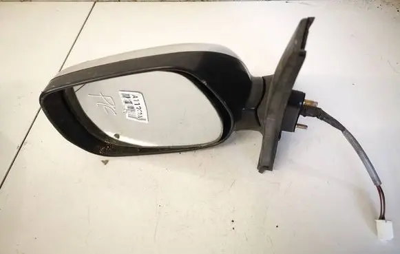 Toyota Corolla Verso E121 Front door electric wing mirror E4012153